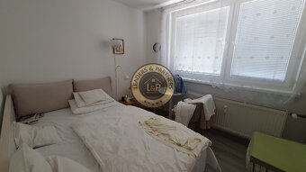 PREDAJ: 2 izb. byt 41 m2 + loggia kompletná rekonštrukcia - 4