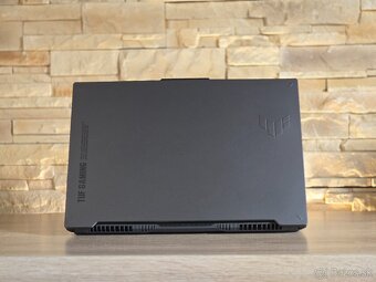 Asus TUF A17 i7 12th/RTX 4050 6GB/16GB/1000GB - 4
