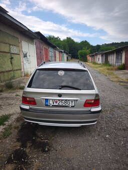 BMW E46 330d manuál - 4