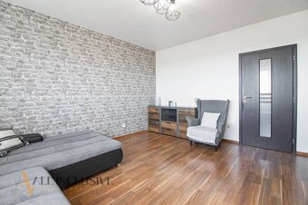 ALL INCLUSIVE | NA PREDAJ 3-IZBOVÝ BYT S LOGIOU A PIVNICOU, - 4
