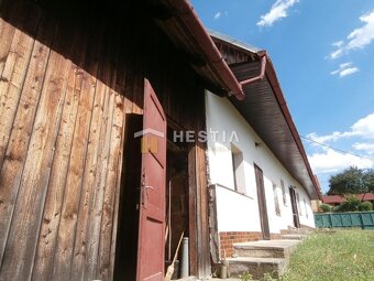 125-ročný vidiecky dom s rozsiahlym pozemkom, stodolou a šop - 4