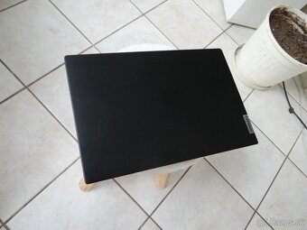 15.6" Lenovo 320/ Core I5/ 8GB RAM/ 128SSD a 1000GB HDD/ I - 4