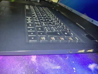 Lenovo ideapad 1 - 4
