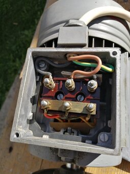 Elektromotor MEZ Mohelnice 550W, 1380 ot /min, 400V. - 4