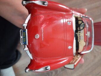 Burago chevrolet 1957 1/24 - 4