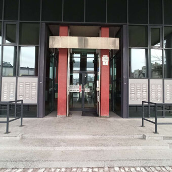 UNIVERSO voľný od1.2.2025 - 4