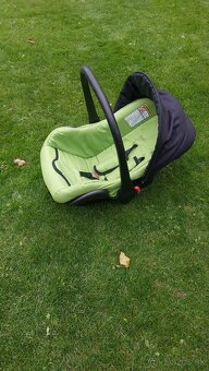 Predám starší kočík - 4