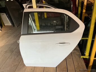 Citroen c- elyseé - prodej dveří. - 4