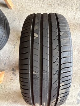 Letné pneumatiky Pirelli 255/40 R18 - 4