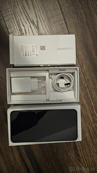 Xiaomi MI 11 lite 6/128 - 4