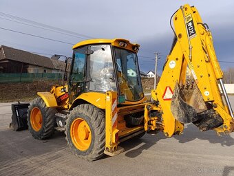 JCB 4CX s TP a ŠPZ - 4