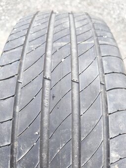 Letné pneu 4ks Michelin Primacy4 205/60 R16 - 4