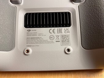 DJI RC (Model RM330) - 4