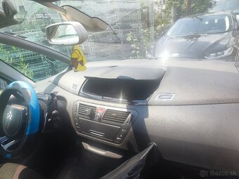Citroen c4 picassso - 4