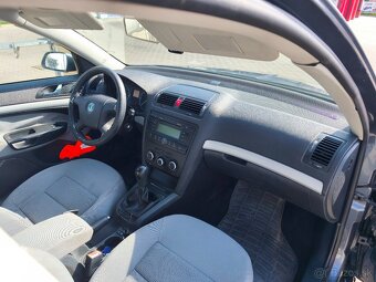 Škoda Octavia 1,6 mpi - 4