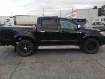 Toyota Hilux 3,0 - 4