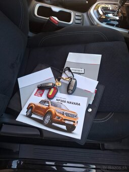 Nissan np 300 navara automat - 4