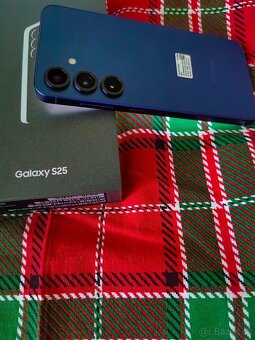 Samsung S25 duos modrý v super deluxe stave v záruke do 2 20 - 4