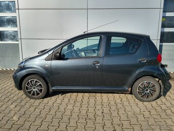 Toyota Aygo - 4