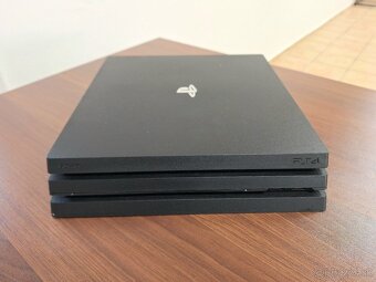 Sony PlayStation 4 Pro 1TB - 4