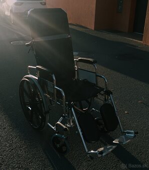 Invalidný vozík polohovateľný - 4
