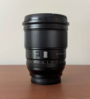 Viltrox 75mm f1.2 PRO – Fujifilm X (X-mount) - 4