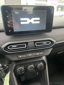 Dacia SANDERO Eco-G 100 - 4