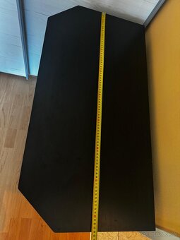 Stolík pod televízor - 4