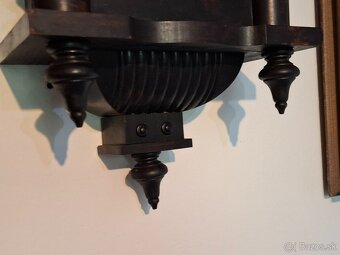 Predám funkčné starožitné nástenné hodiny Junghans zdobené s - 4