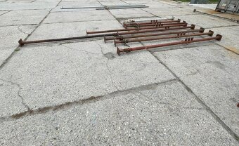 Predám stavebné stojky a hlavice - 4