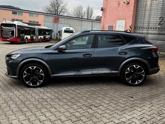 Cupra Formentor 1.4 TSI eHybrid 245k DSG Veloz - 4
