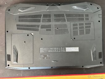 Predám notebook s príslušenstvom - 4