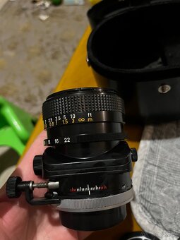 Canon TS 35mm f/2.8 S.S.C. (Tilt-Shift) - 4