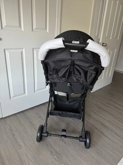 Darujem detský kočík za odvoz - 4