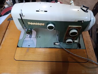 Predám starý šijací stroj - 4