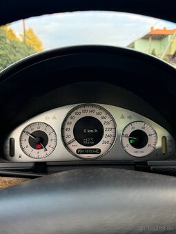 Mercedes Benz W211 E220 CDI Avangarde - 4