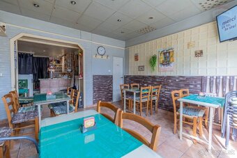 PREDAJ: Komerčný priestor s pohostinstvom na frekventovanej - 4