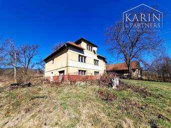Rodinný dom na polosamote s hospodárskou budovou Hriňová - 4