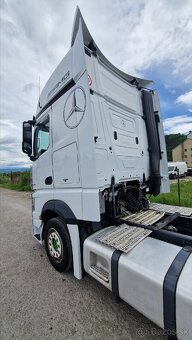 Mercedes Benz Actros - 4