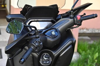 Yamaha xmax300 - 4
