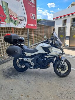 CF moto 700MT  Premium - 4