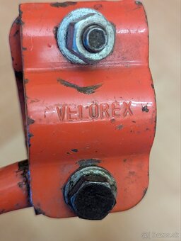 Retro sedák - 4