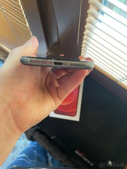 Iphone 8 64GB - 4