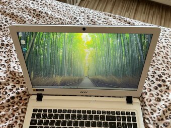 Acer aspire laptop - 4