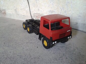 stare hracky, moncici,auto na kabel, tatra a ine - 4