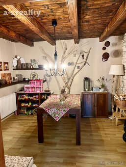 Predáme 3-izbový zrekonštruovaný rodinný dom v obci Semerovo - 4