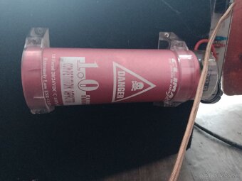 Predám Subwoofer aviator 301 - 4