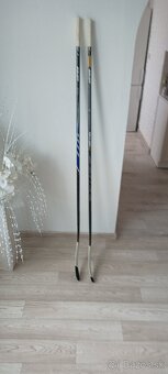 Hokejová vystroj - 4