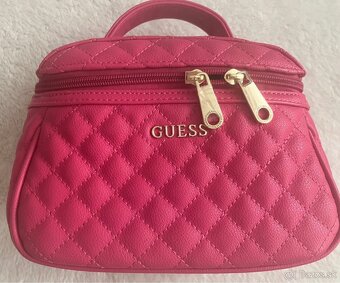 Kozmetický kufrík a taštička GUESS - 4