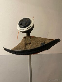 Krovinorez Stihl FS 235 - 4